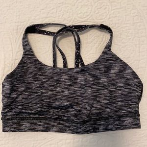 Black and white print sports bra (Energy Bra)